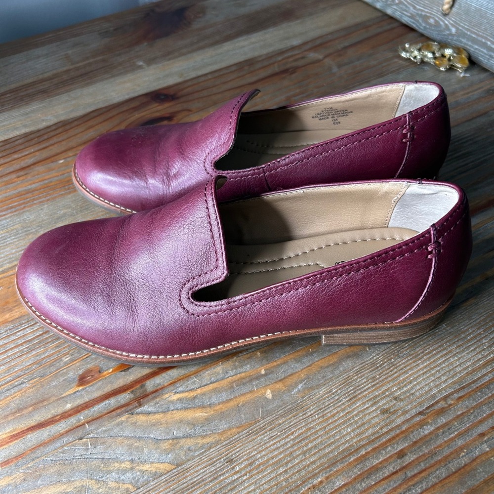 Earth Etedna Burgundy Leather Loafers Womens 7.5 M Slip On Shoes Stacked Heel